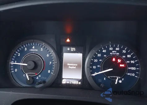 2015 Toyota Sienna Xle 8 Passenger from USA, damaged, VIN 5TDYK3DC0FS661987